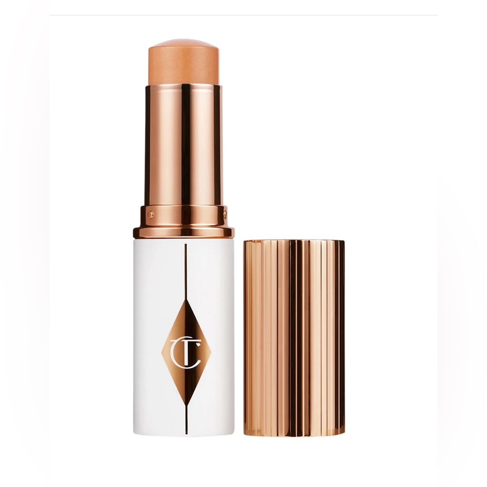 Charlotte Tilbury Unreal Skin Sheer Glow Tint. 7 Medium